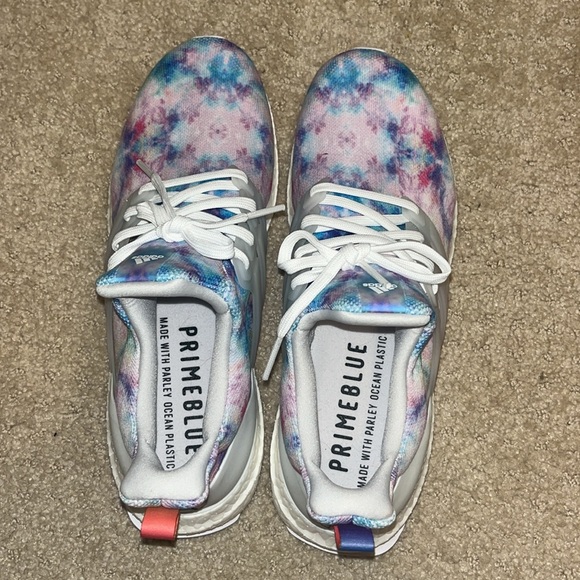 Adidas Ultra-boosts - Picture 5 of 5